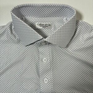 NEW Collars & Co. Polo Shirt Medium Featherweight Gray White Chevron Print